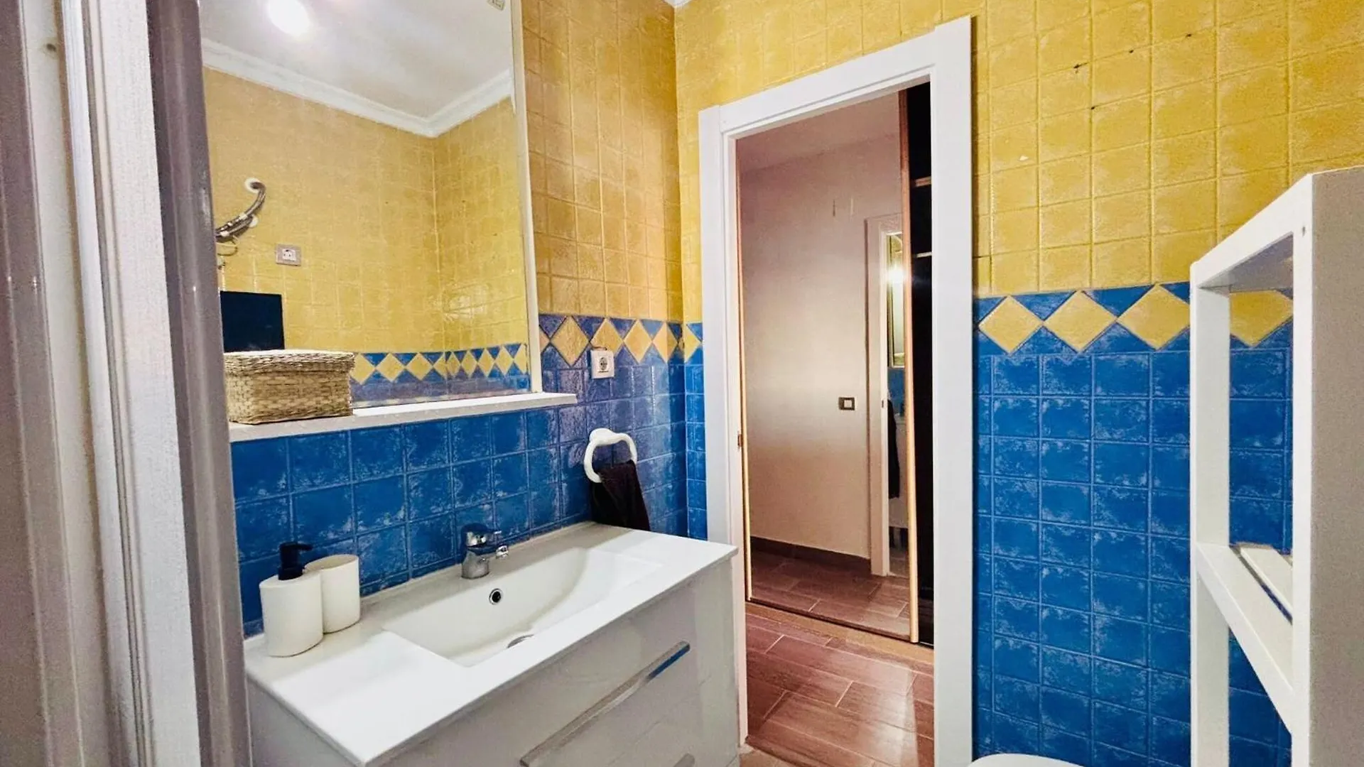 Magnificent Apartment On The Beachfront, Cleaning Included Almuñécar